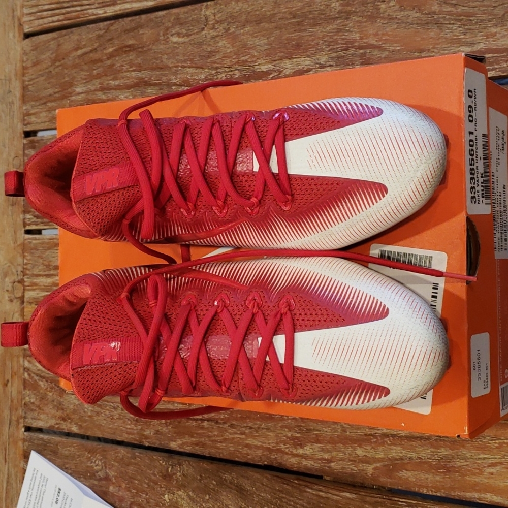 Men's Nike Vapor Untouchable Pro cleats